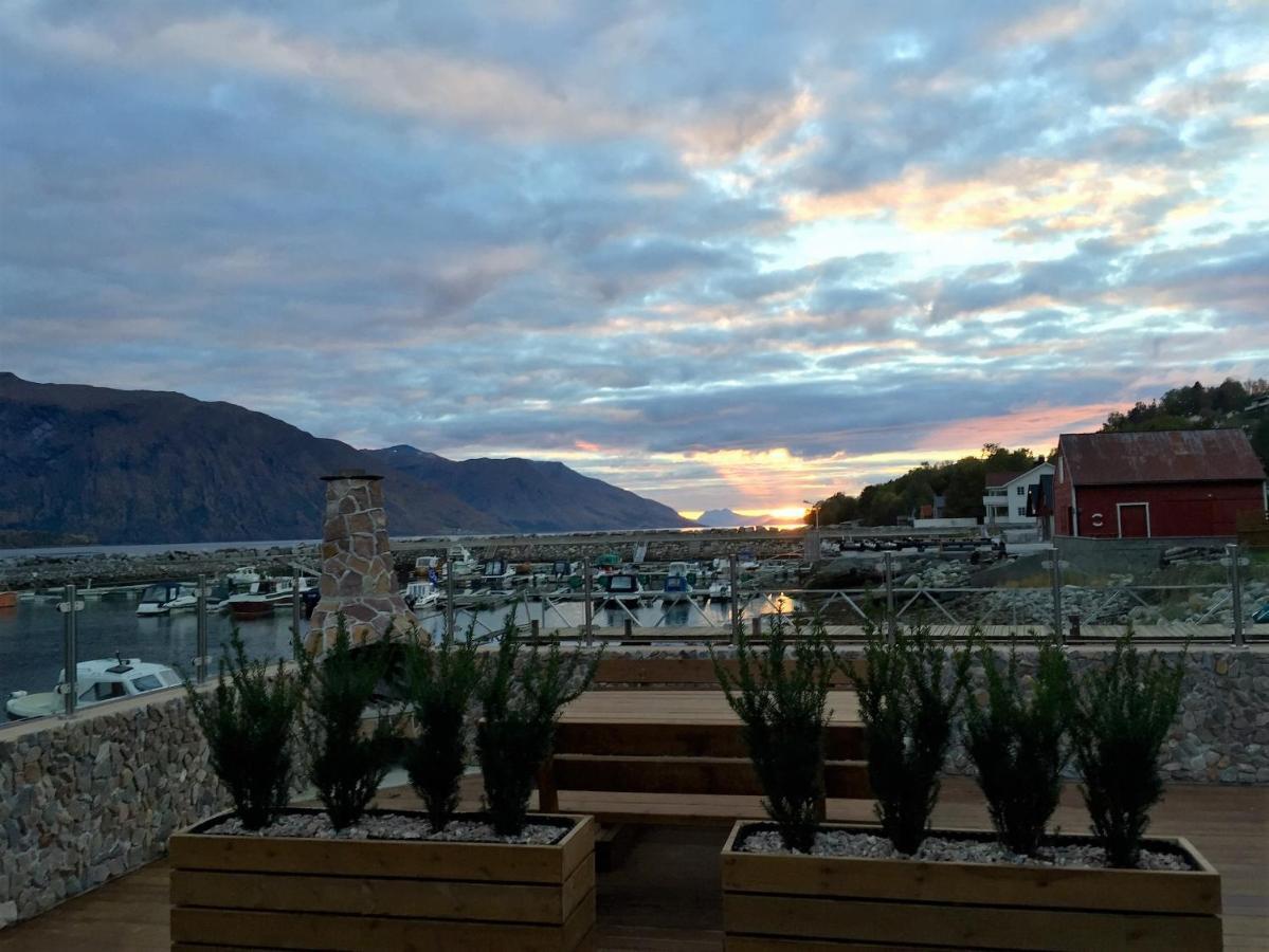 Solstrand Fjord Holiday Eidsvag  Екстер'єр фото